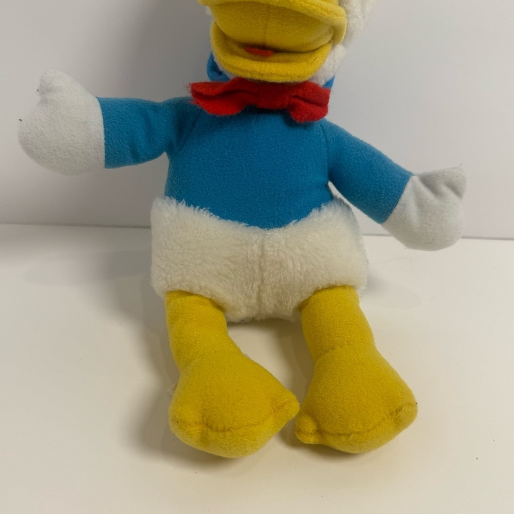 Vintage Disneyland Old Style Donald Duck Plush Stuffed Animal (Korea) VGC - Picture 3 of 9